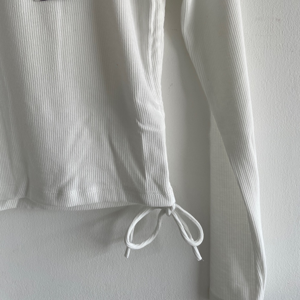 Sold  ZARA RIBBED GATHER DETAIL TOP - Picture 12 of 12